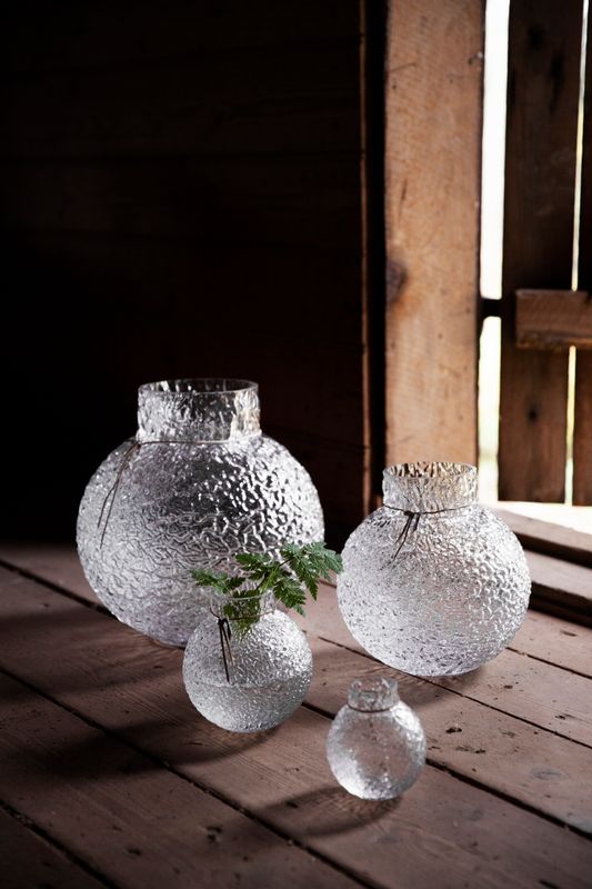 Ernst vase i mønstret struktur d21cm