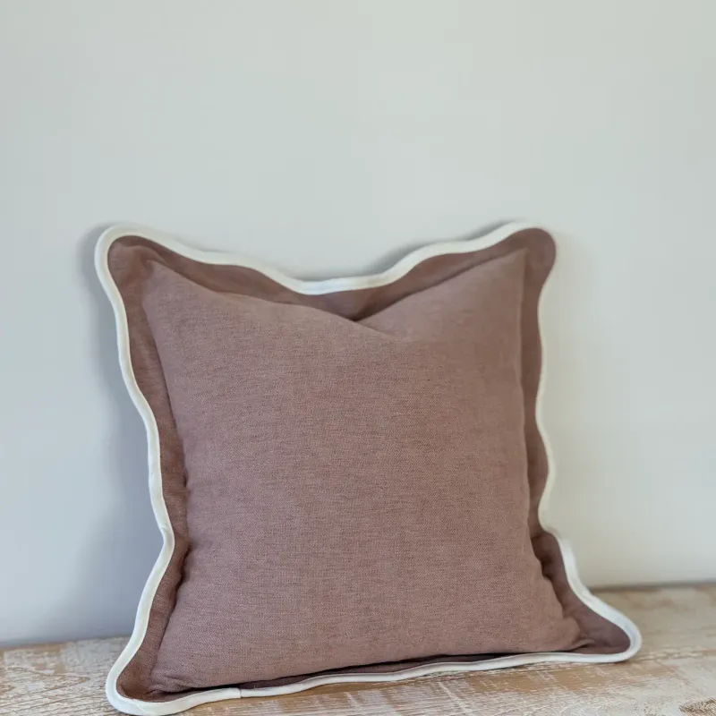 Chloe Dusty Pink Scalloped Edge Pute 45x45cm